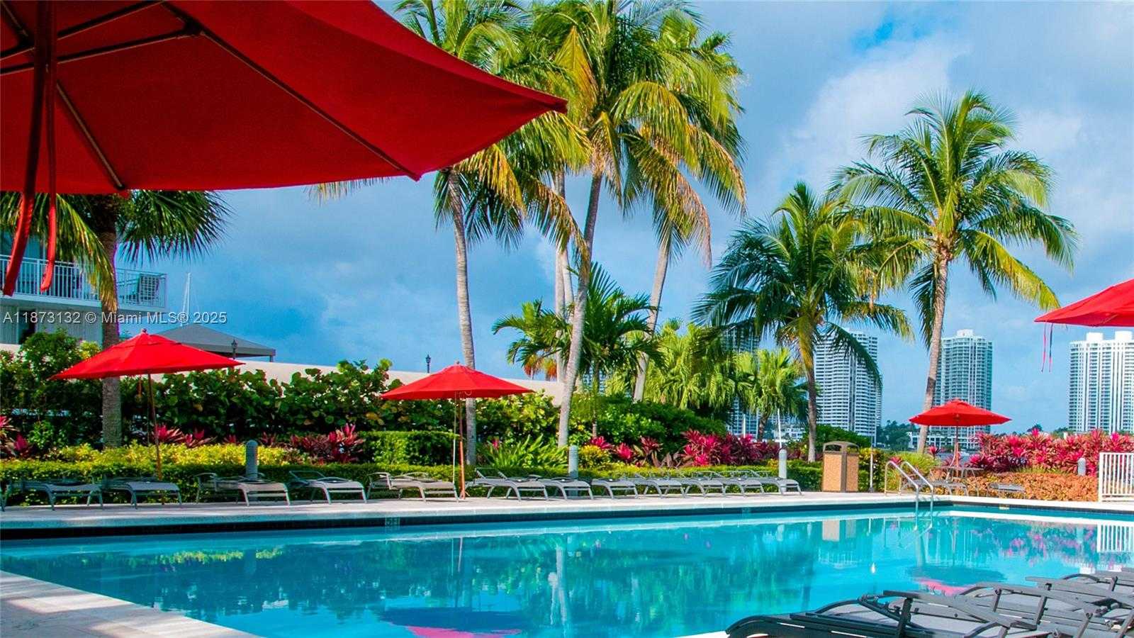 Small Image of 18100 NORTH BAY RD #905, Sunny Isles Beach Number 2
