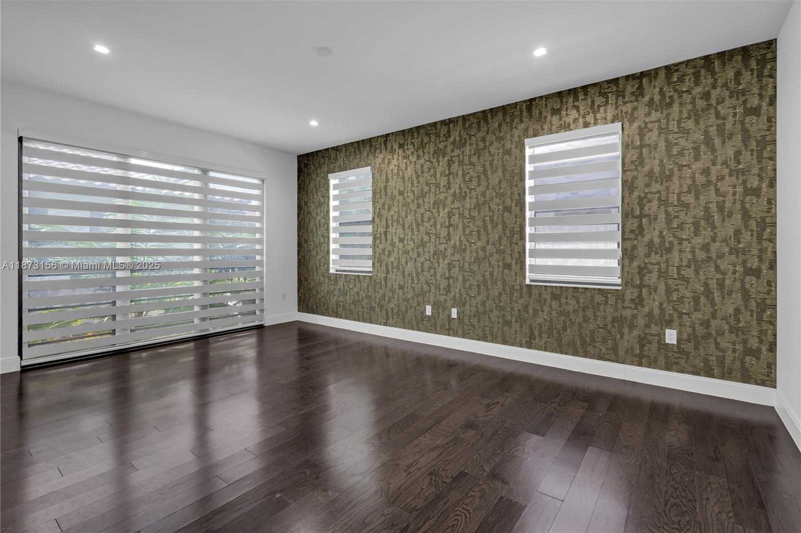 Small Image of 8229 NORTH WEST 44TH ST #., Doral Number 19