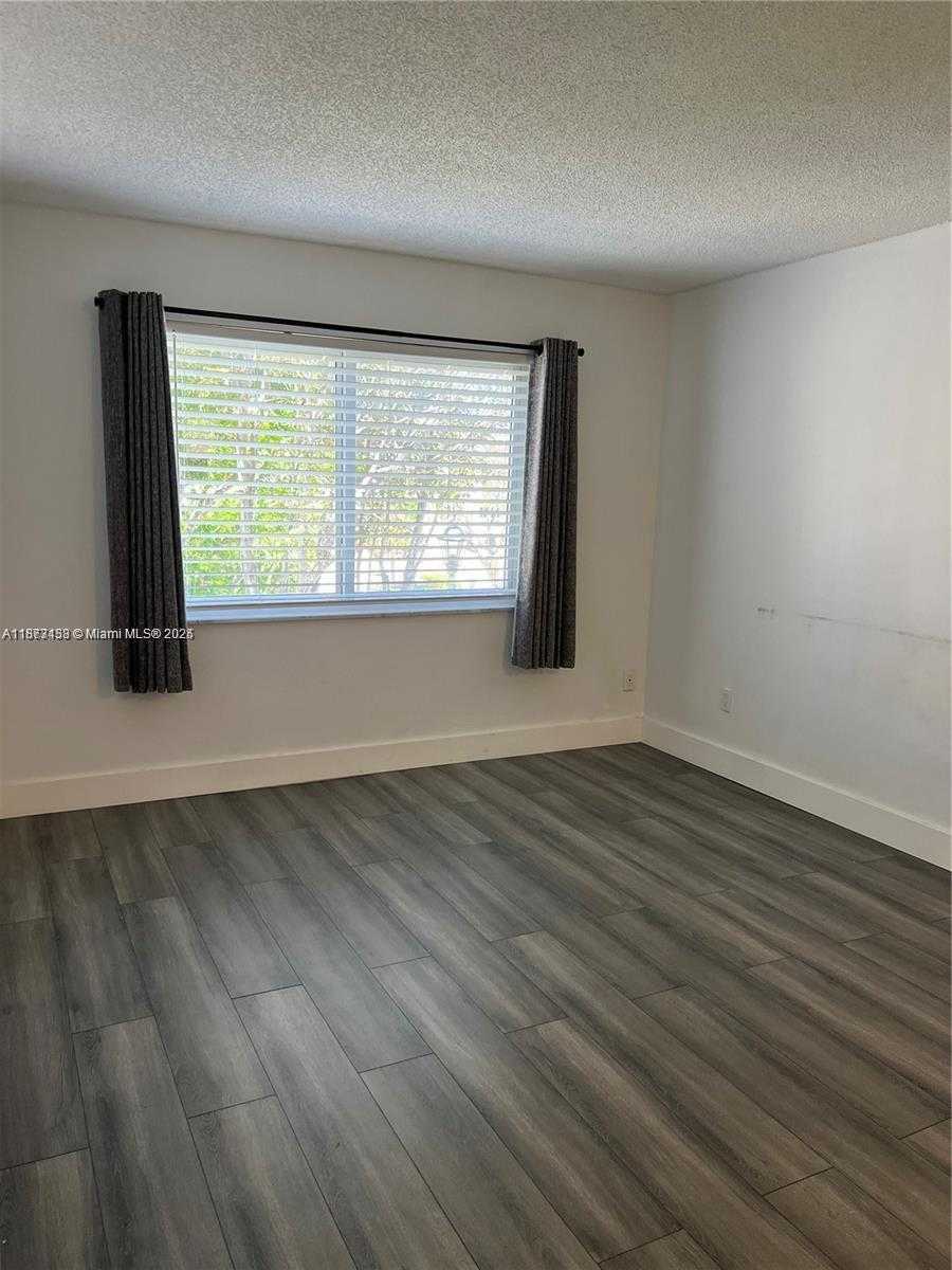 Small Image of 7840 CAMINO REAL #306, Miami Number 5
