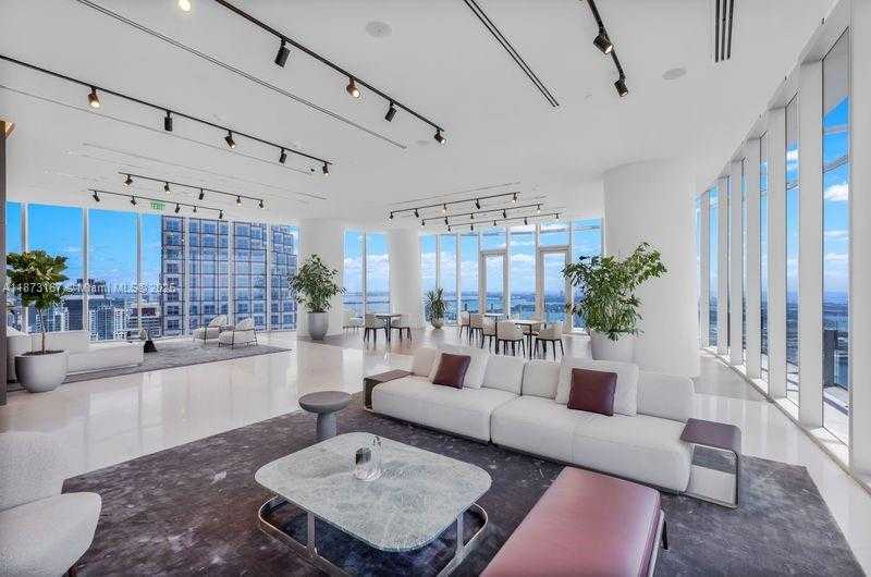 Small Image of 300 BISCAYNE BOULEVARD WAY #4108W, Miami Number 10