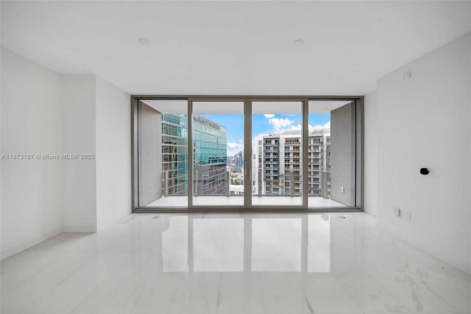 Small Image of 300 BISCAYNE BOULEVARD WAY #4108W, Miami Number 26