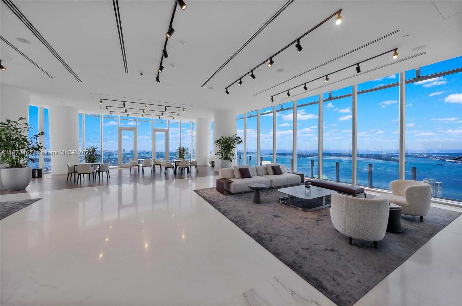 Small Image of 300 BISCAYNE BOULEVARD WAY #4108W, Miami Number 6