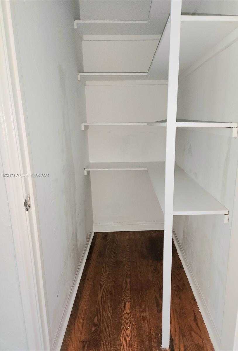 Small Image of 7936 HARDING AVE #6, Miami Beach Number 11