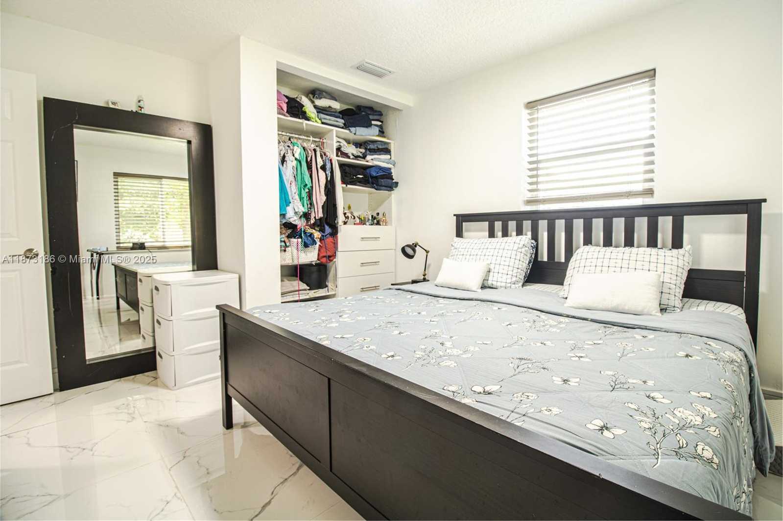 Small Image of 5601 SOUTH WEST 38TH ST, Davie Number 9