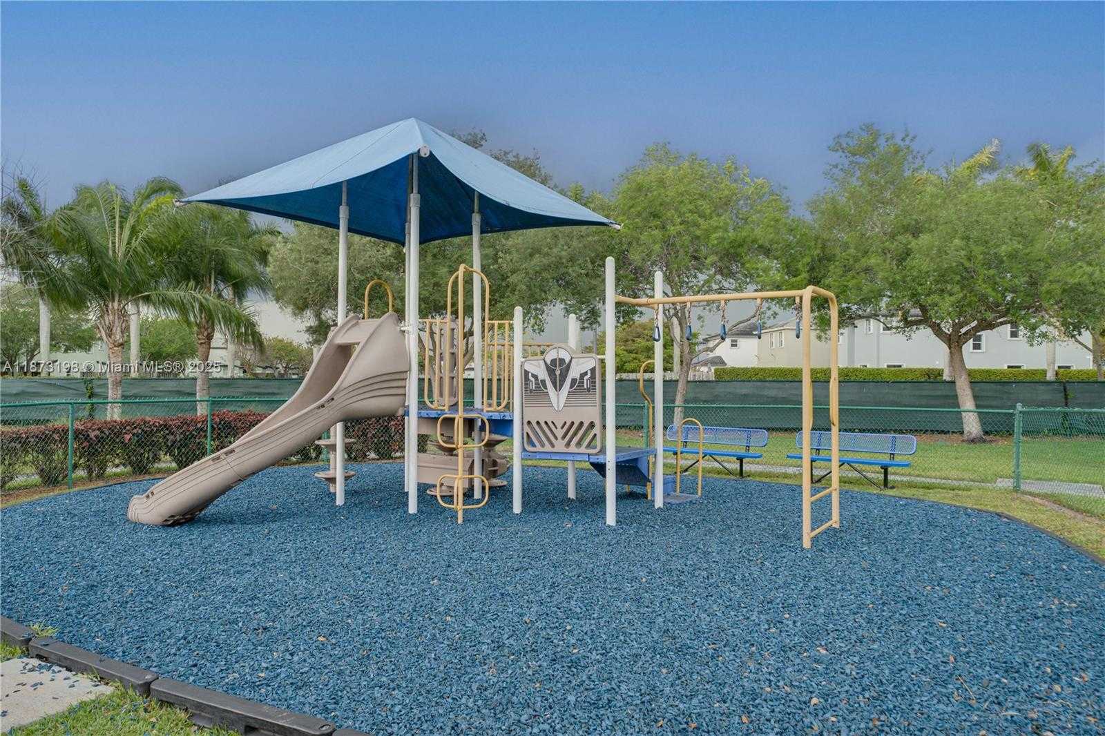 Small Image of 3114 SOUTH EAST 3RD DR #3114, Homestead Number 35