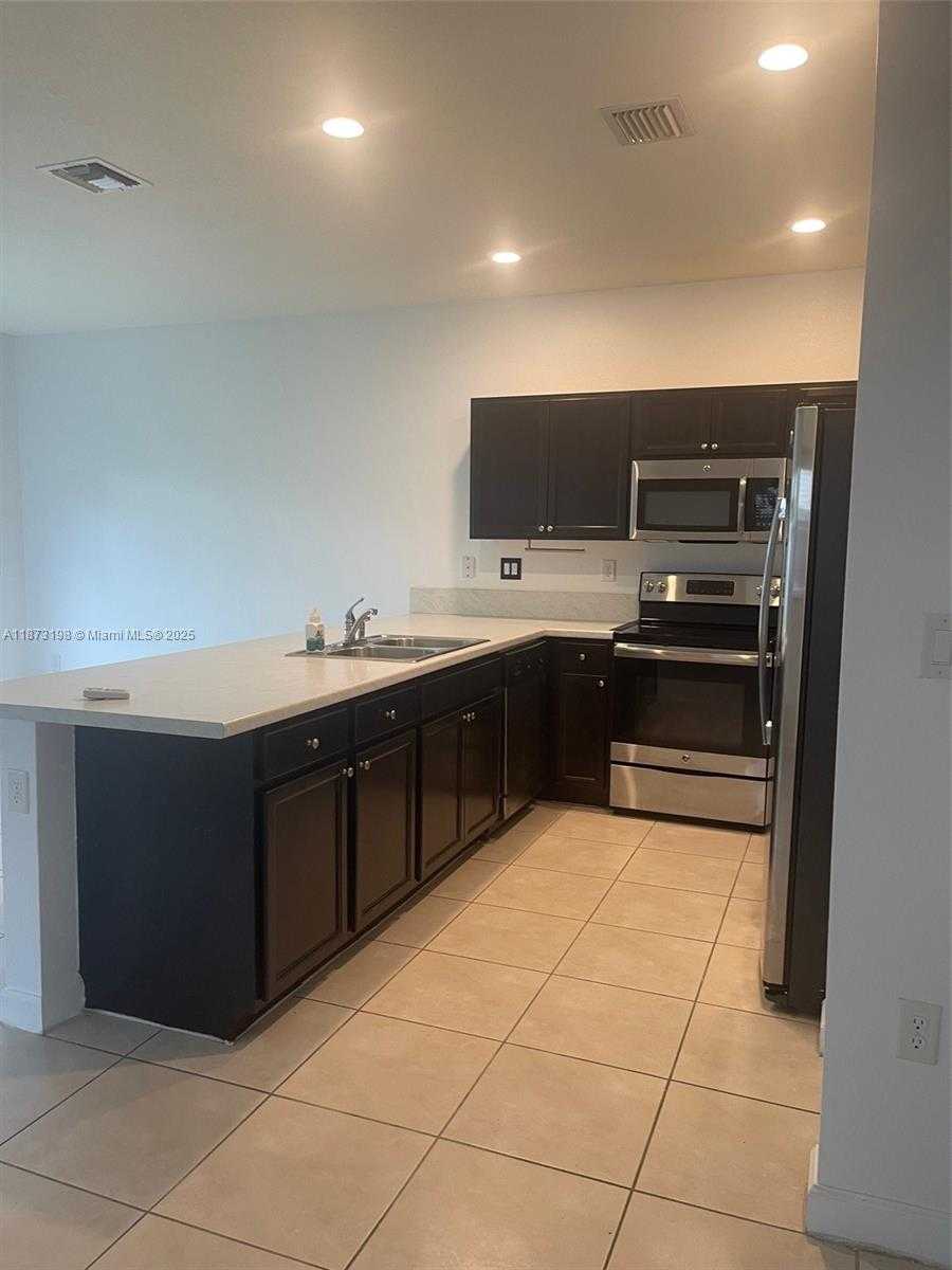 Small Image of 3114 SOUTH EAST 3RD DR #3114, Homestead Number 42