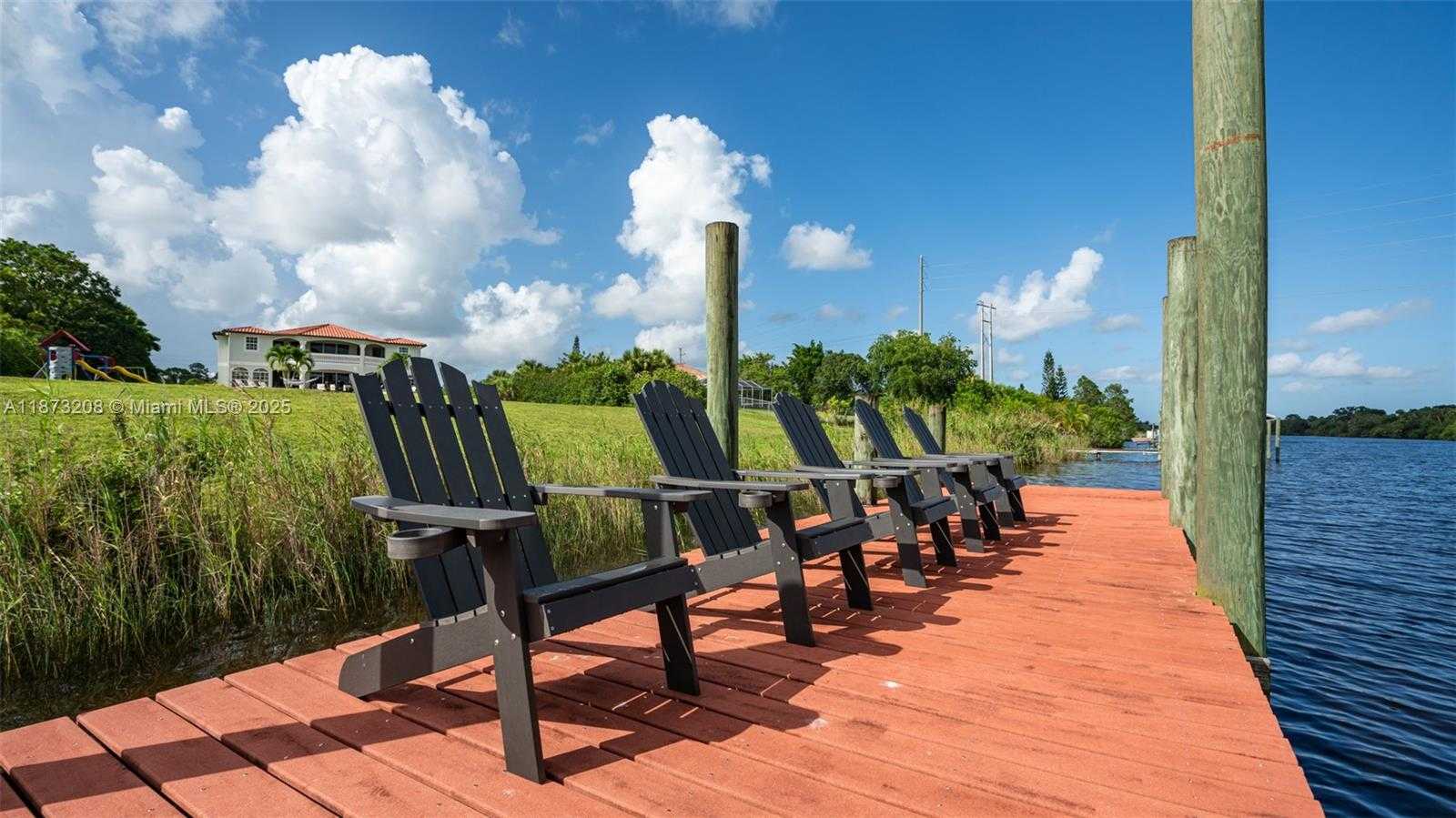 Small Image of 6152 SOUTH WEST BANKS ST, Palm City Number 25