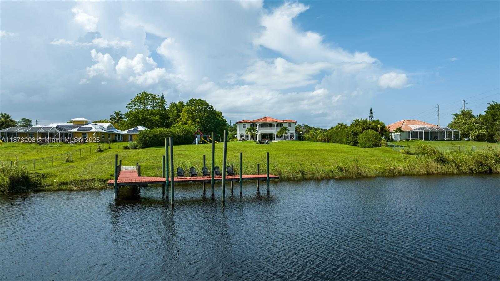 Small Image of 6152 SOUTH WEST BANKS ST, Palm City Number 64