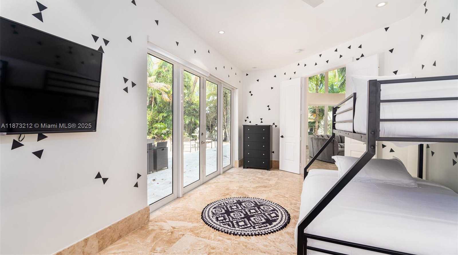 Small Image of 112 NORTH WEST 14TH WAY, Dania Beach Number 25