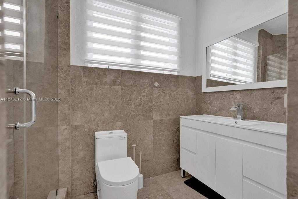 Small Image of 112 NORTH WEST 14TH WAY, Dania Beach Number 60