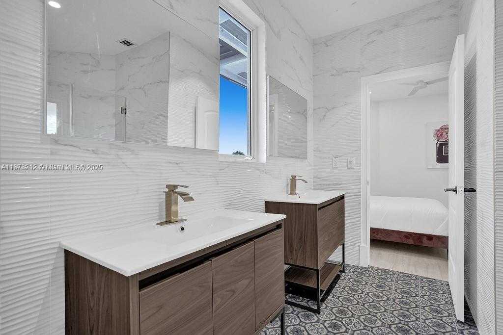 Small Image of 112 NORTH WEST 14TH WAY, Dania Beach Number 66