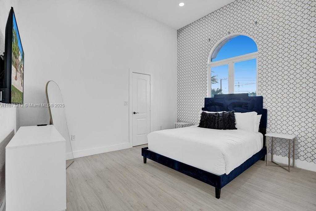 Small Image of 112 NORTH WEST 14TH WAY, Dania Beach Number 67