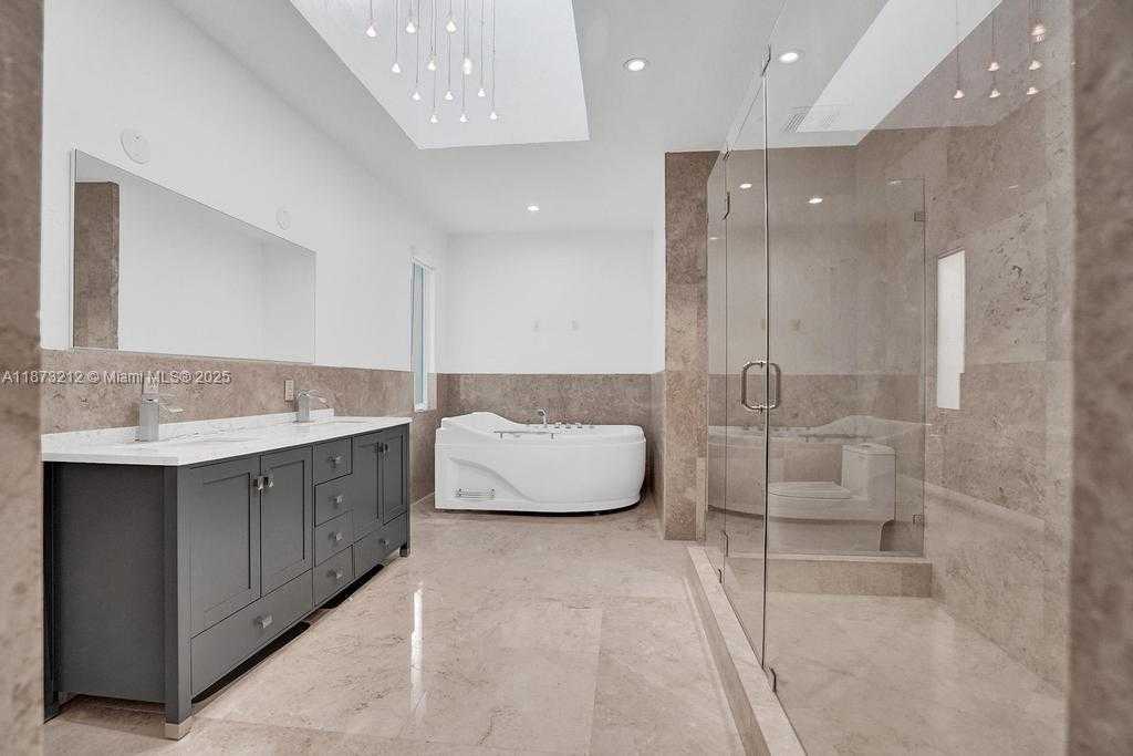 Small Image of 112 NORTH WEST 14TH WAY, Dania Beach Number 75