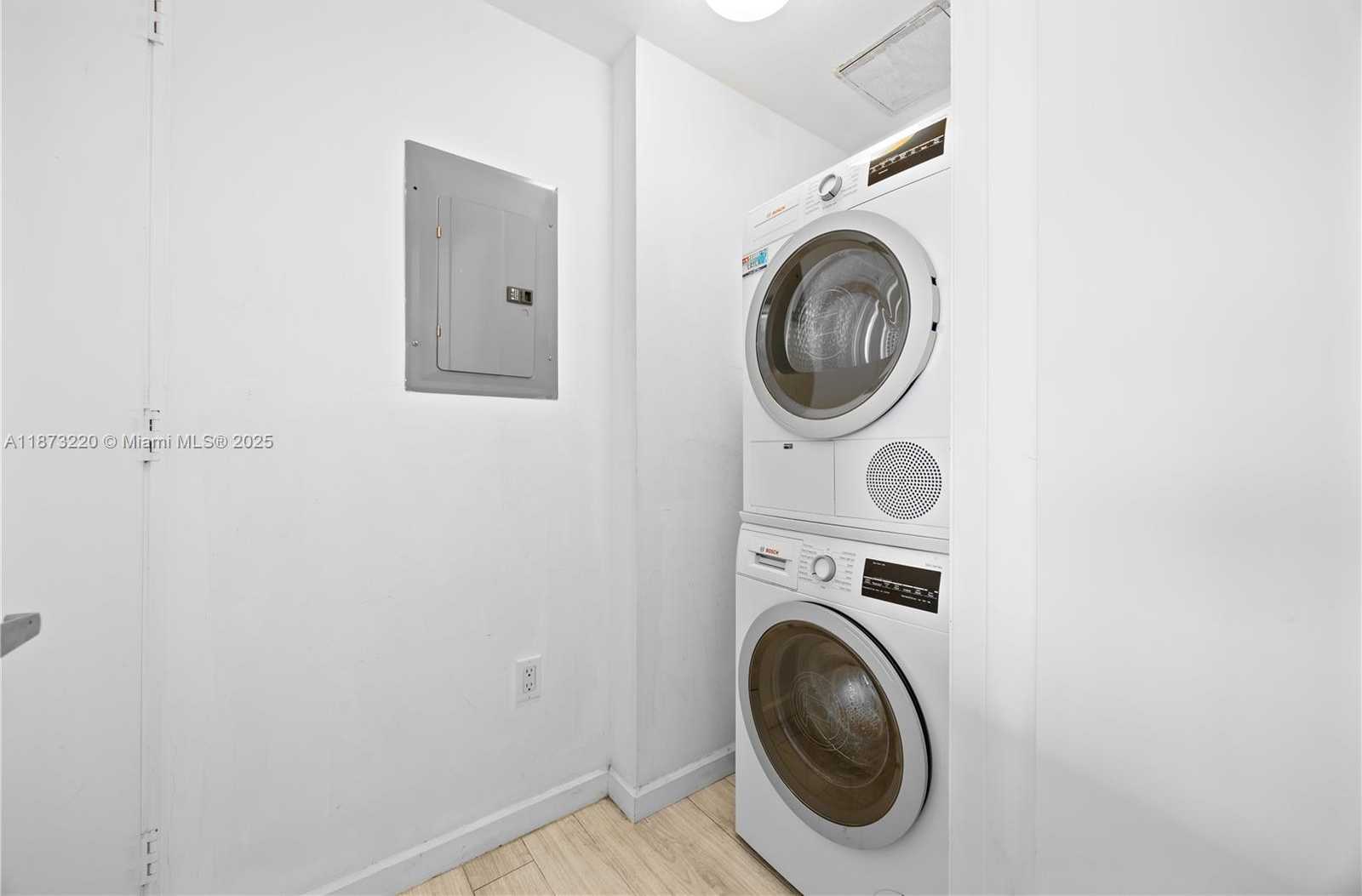 Small Image of 50 BISCAYNE BLVD #4706, Miami Number 32