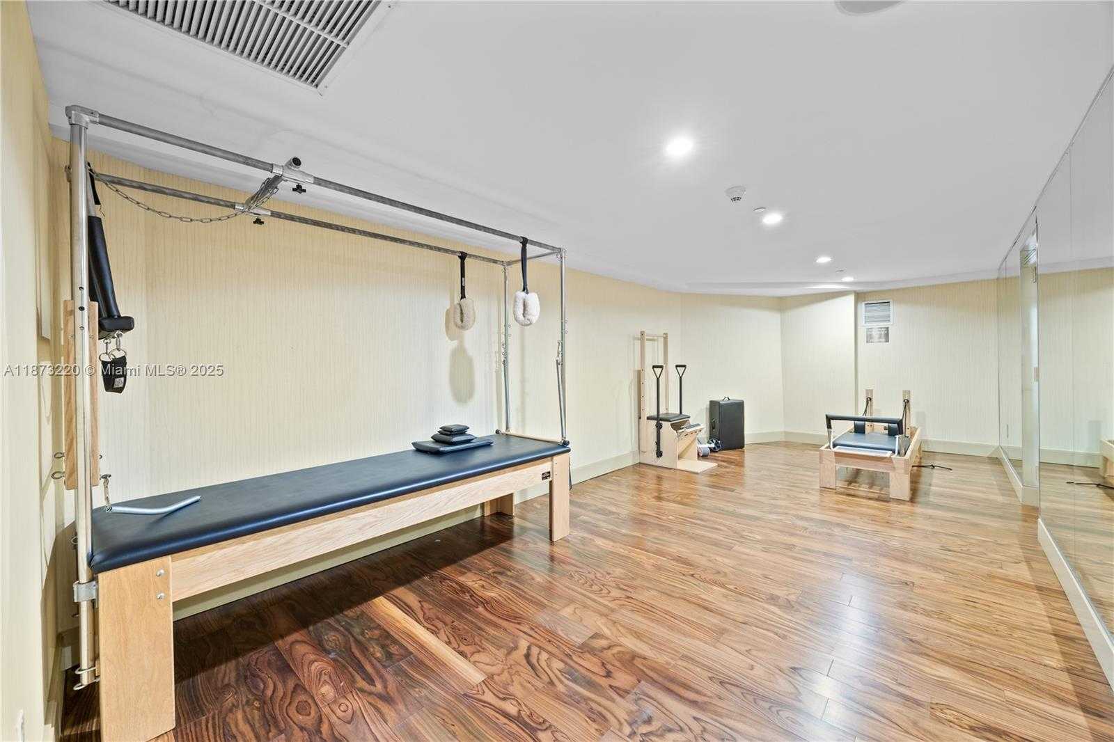 Small Image of 50 BISCAYNE BLVD #4706, Miami Number 57