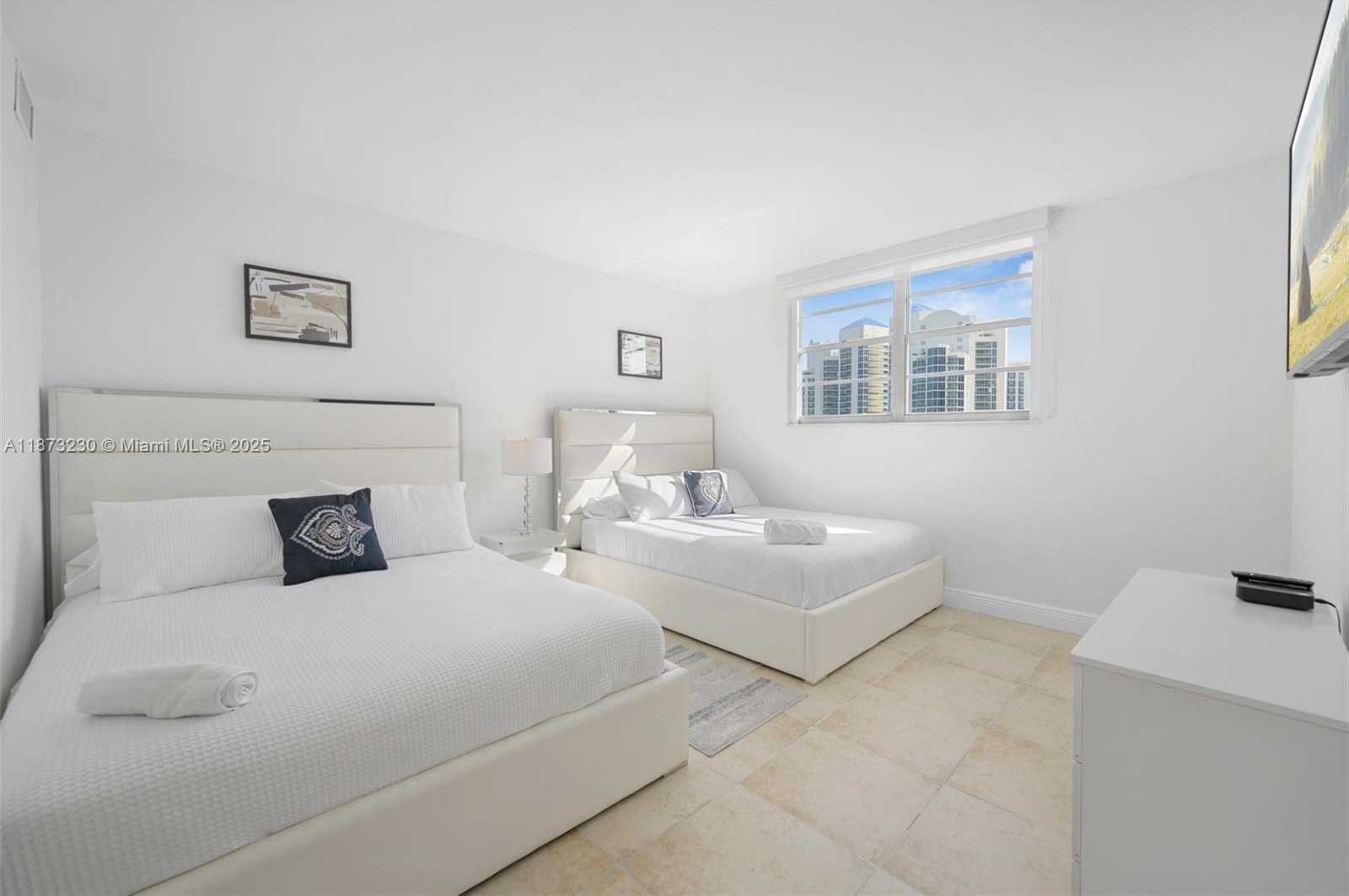 Small Image of 19370 COLLINS AVE #1601, Sunny Isles Beach Number 13