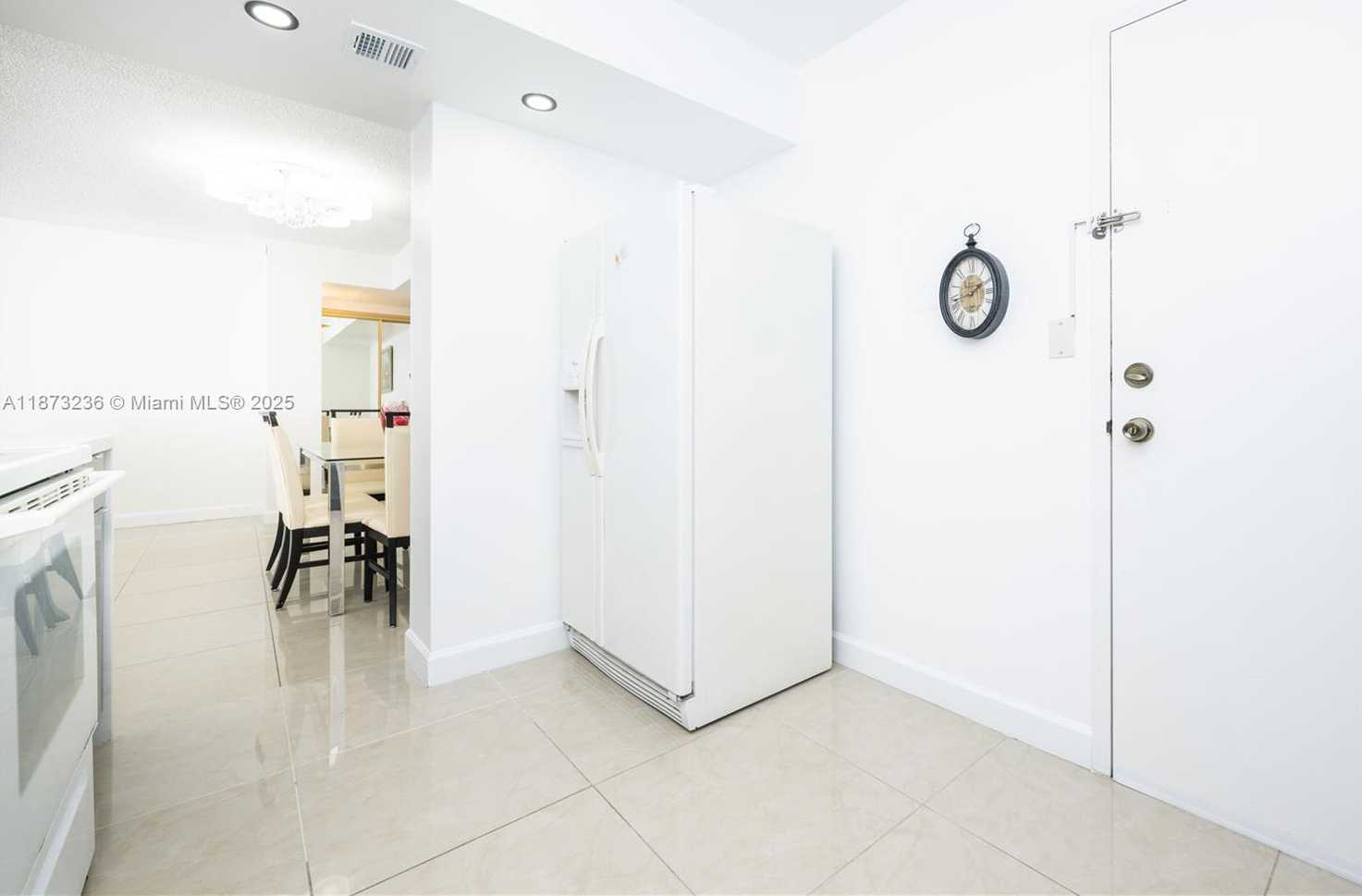 Small Image of 1833 SOUTH OCEAN DR #1007, Hallandale Beach Number 13