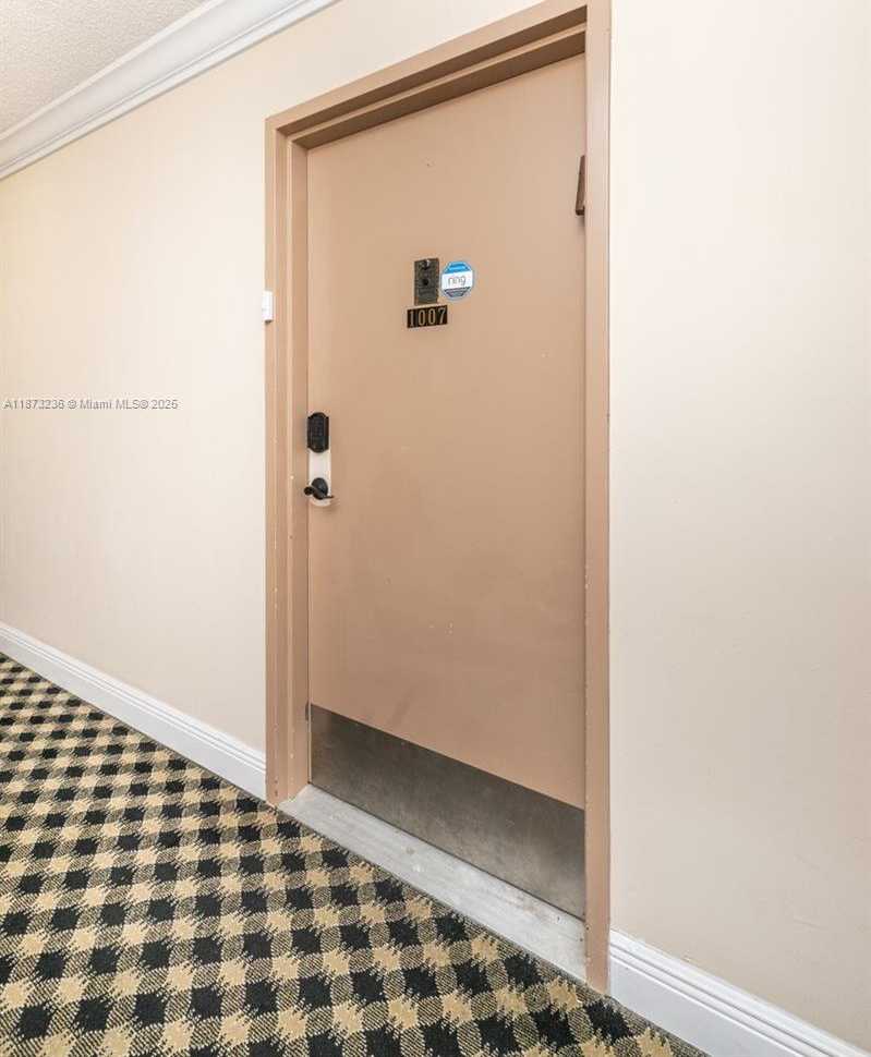 Small Image of 1833 SOUTH OCEAN DR #1007, Hallandale Beach Number 44