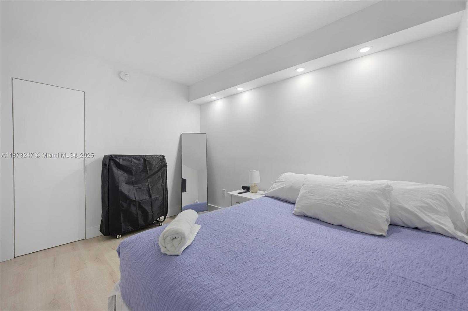 Small Image of 19370 COLLINS AVE #124, Sunny Isles Beach Number 11
