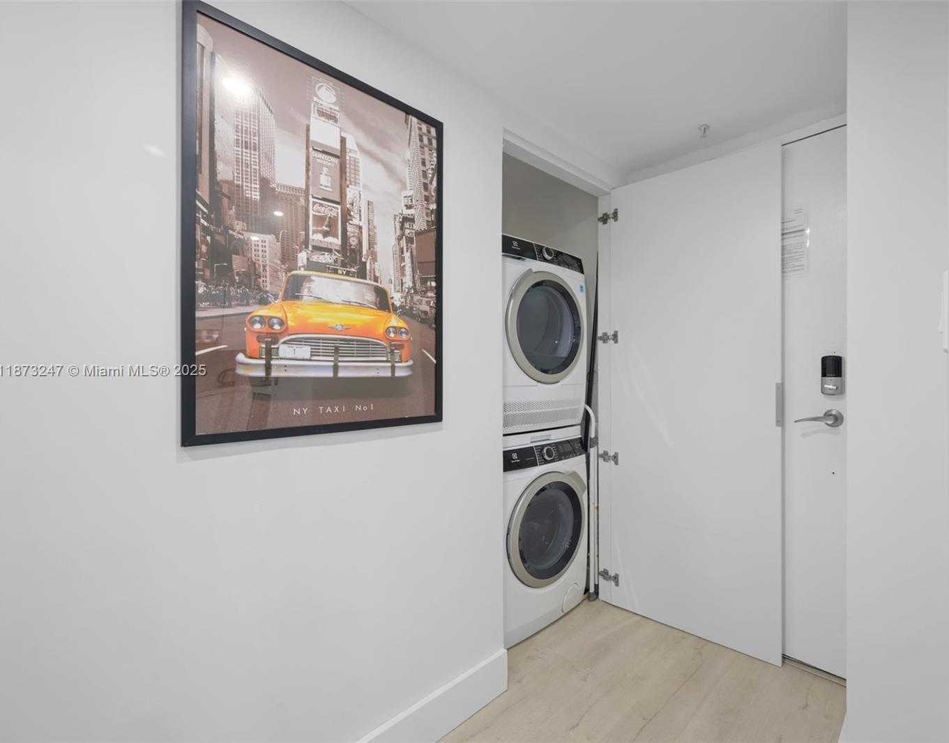Small Image of 19370 COLLINS AVE #124, Sunny Isles Beach Number 13