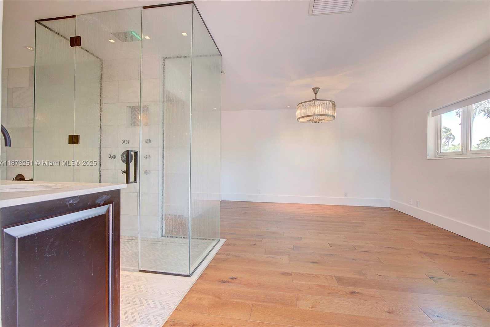 Small Image of 5240 NORTH EAST 29TH AVE, Fort Lauderdale Number 12