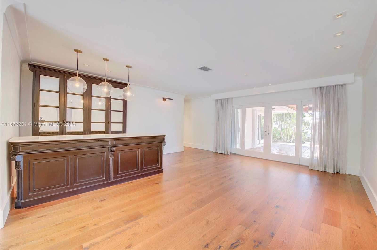 Small Image of 5240 NORTH EAST 29TH AVE, Fort Lauderdale Number 24