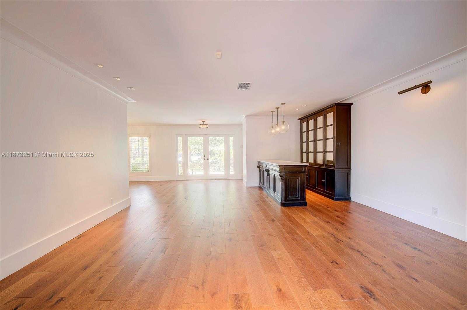 Small Image of 5240 NORTH EAST 29TH AVE, Fort Lauderdale Number 26