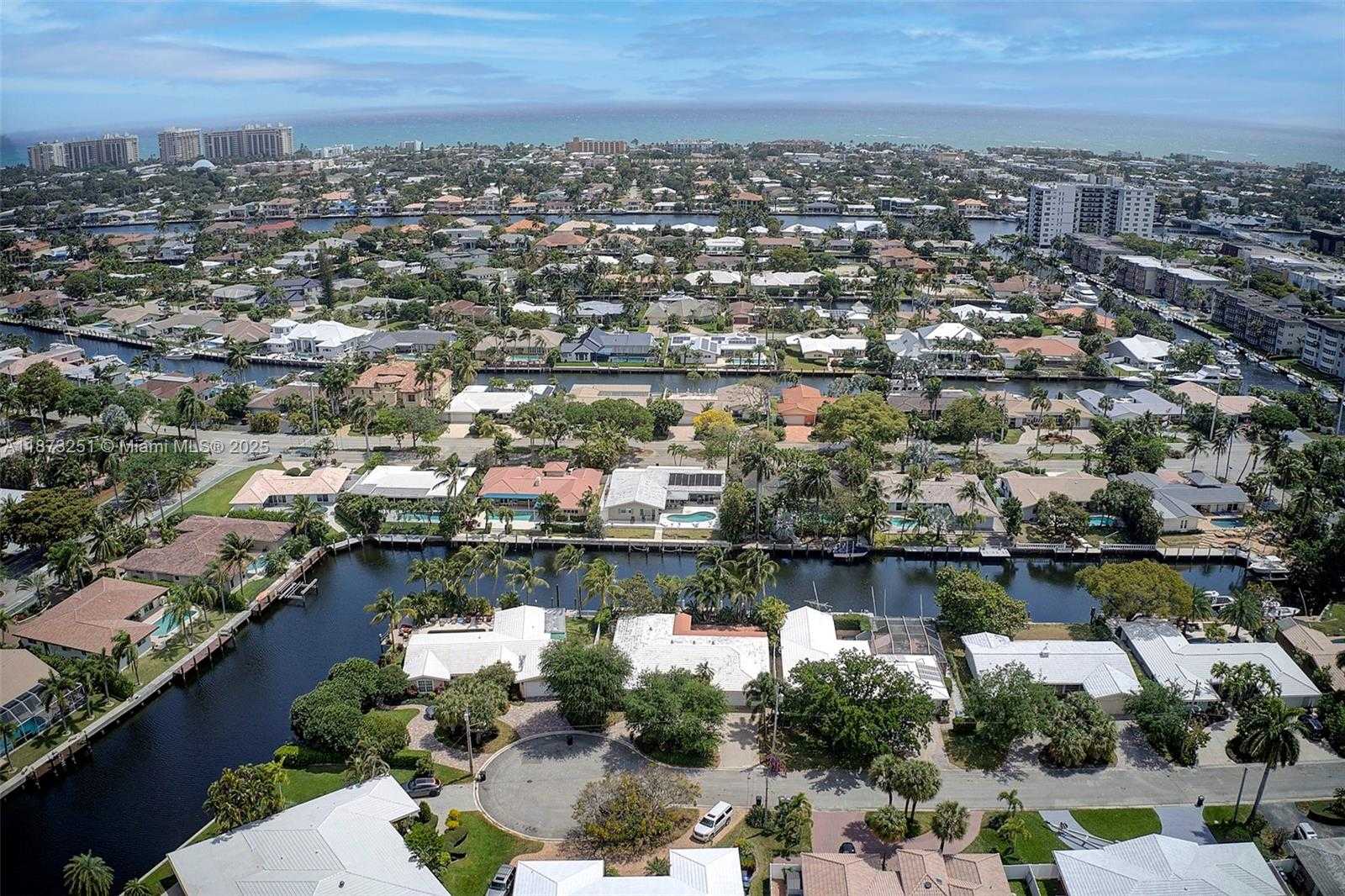 Small Image of 5240 NORTH EAST 29TH AVE, Fort Lauderdale Number 3