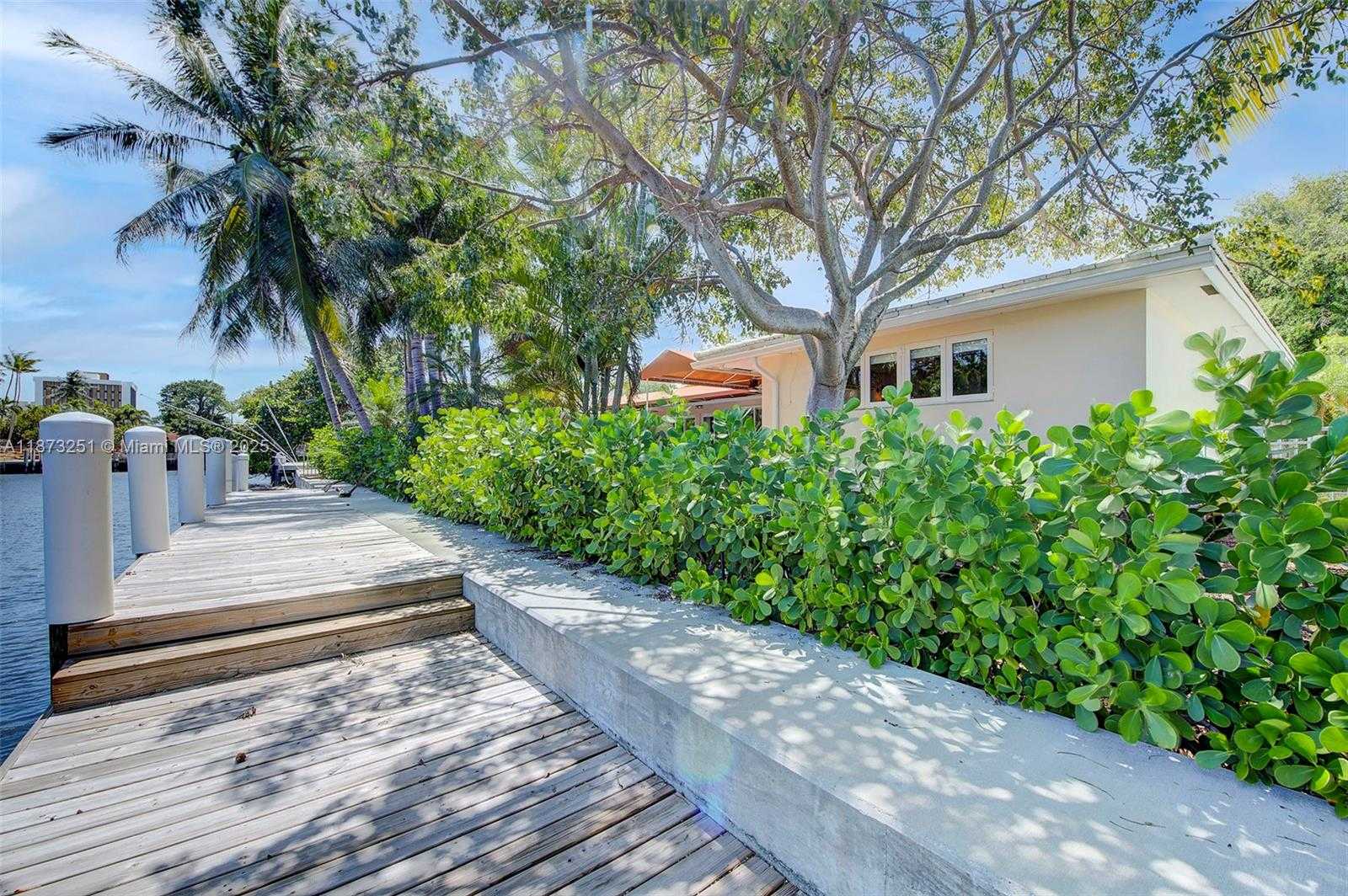 Small Image of 5240 NORTH EAST 29TH AVE, Fort Lauderdale Number 33
