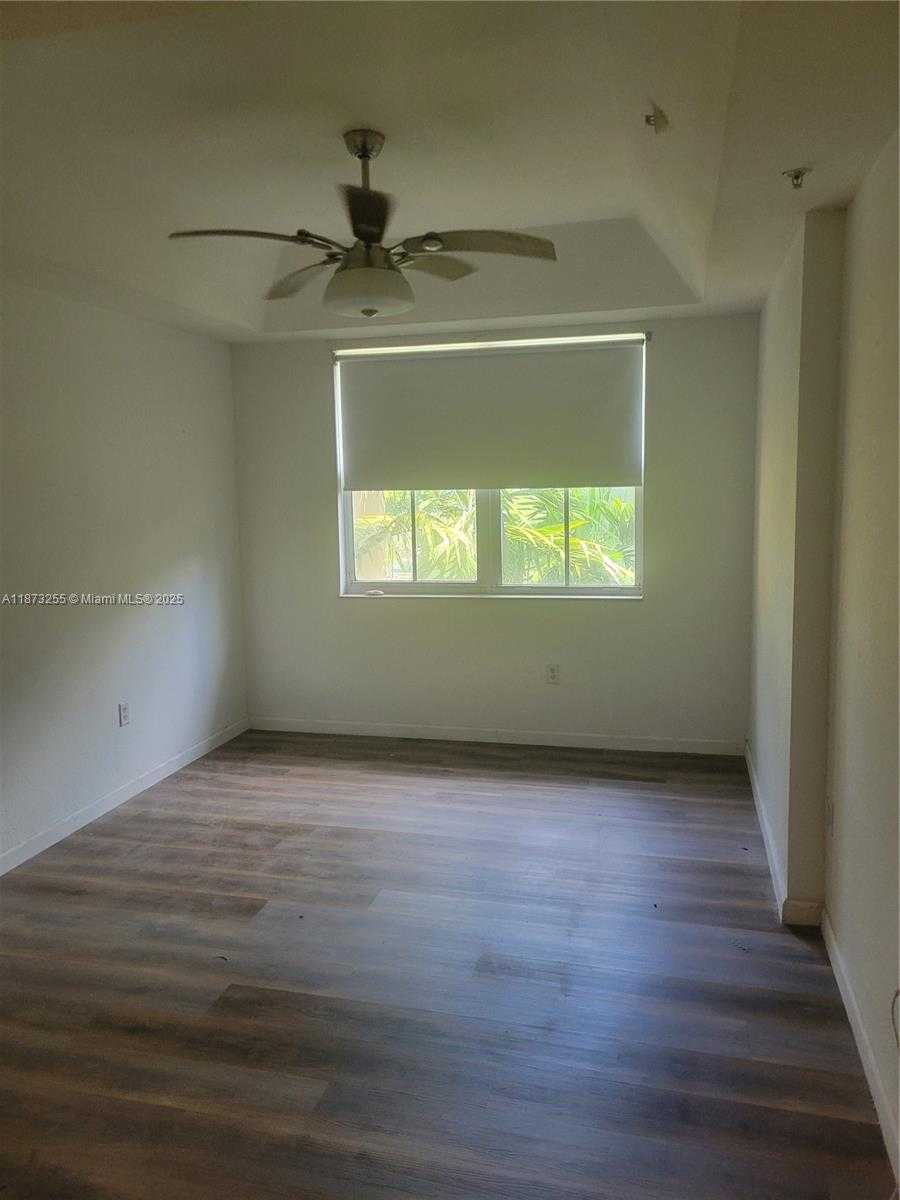 Small Image of 11102 NORTH WEST 83 STREET #207, Doral Number 14