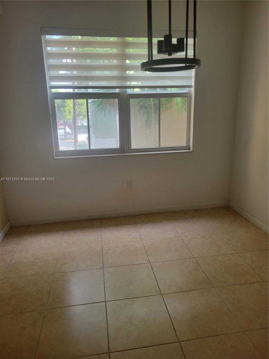 Small Image of 11102 NORTH WEST 83 STREET #207, Doral Number 6