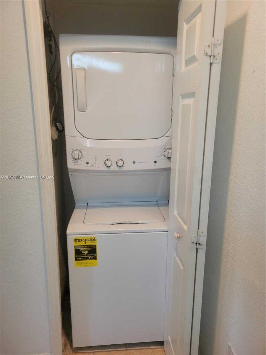 Small Image of 11102 NORTH WEST 83 STREET #207, Doral Number 7