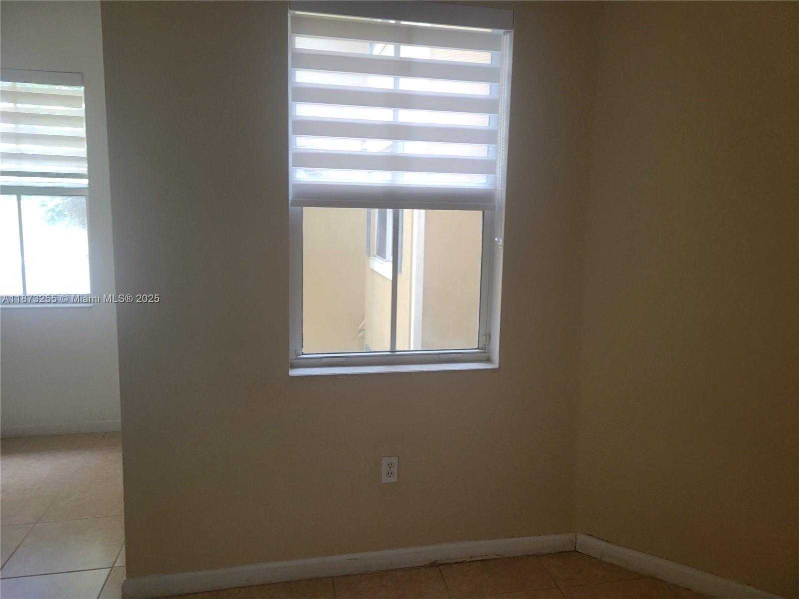 Small Image of 11102 NORTH WEST 83 STREET #207, Doral Number 8