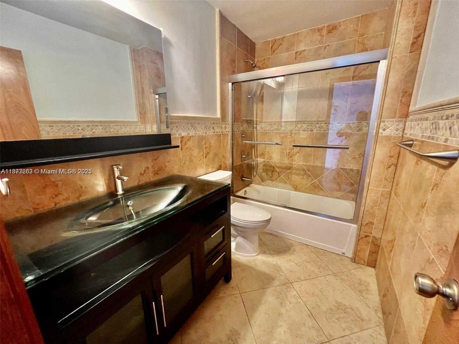 Small Image of 11034 SOUTH WEST 148TH PL, Miami Number 17