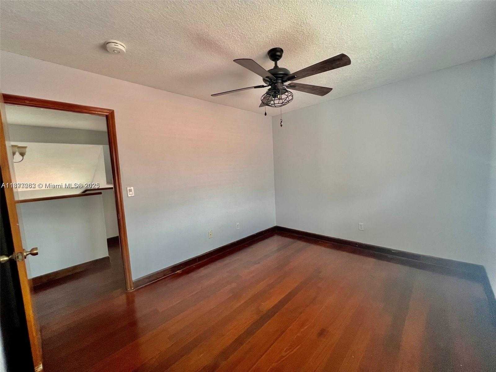 Small Image of 11034 SOUTH WEST 148TH PL, Miami Number 18