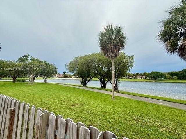 Small Image of 11034 SOUTH WEST 148TH PL, Miami Number 30