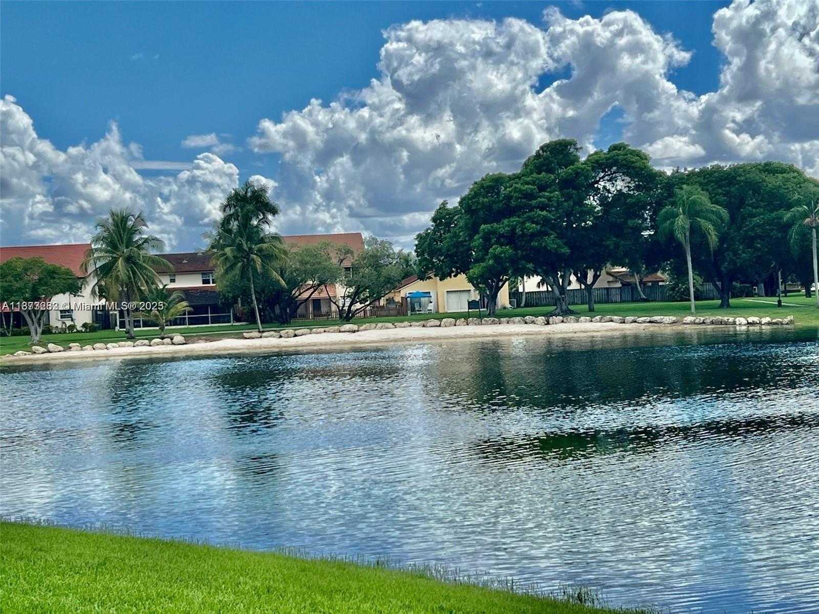Small Image of 11034 SOUTH WEST 148TH PL, Miami Number 33