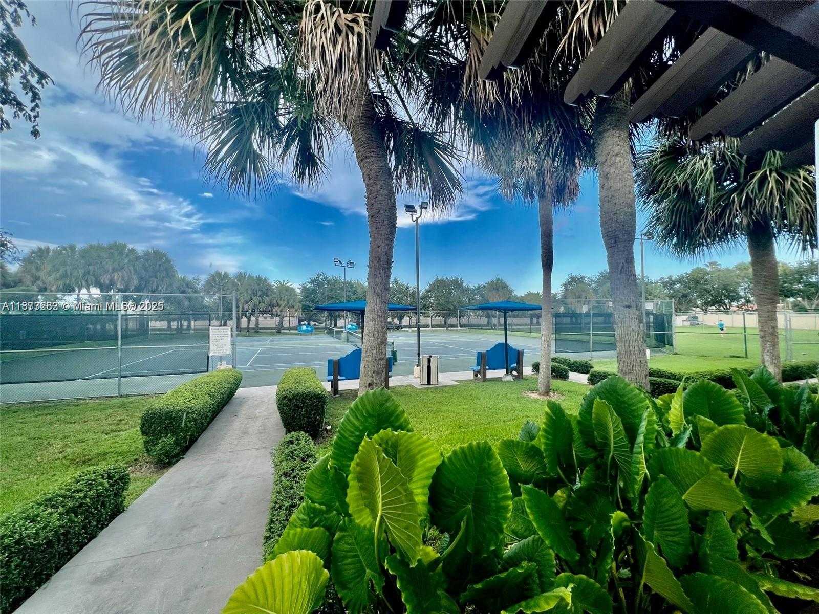 Small Image of 11034 SOUTH WEST 148TH PL, Miami Number 37