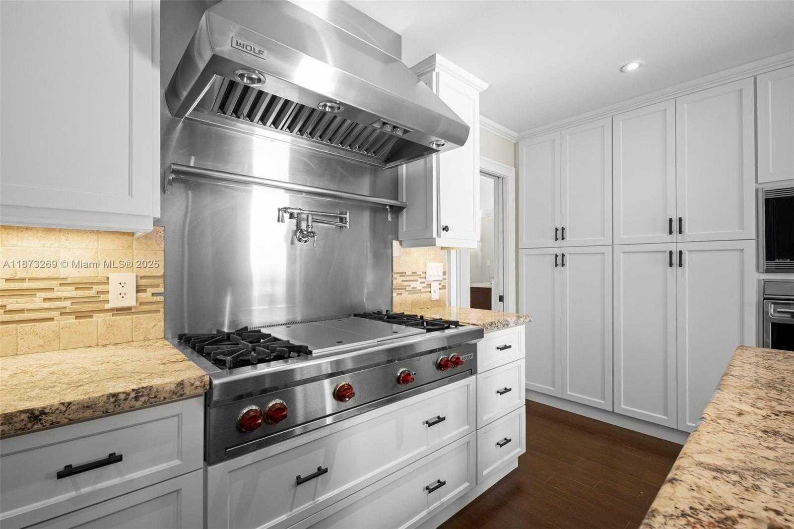Small Image of 8260 SOUTH WEST 95TH ST, Miami Number 10