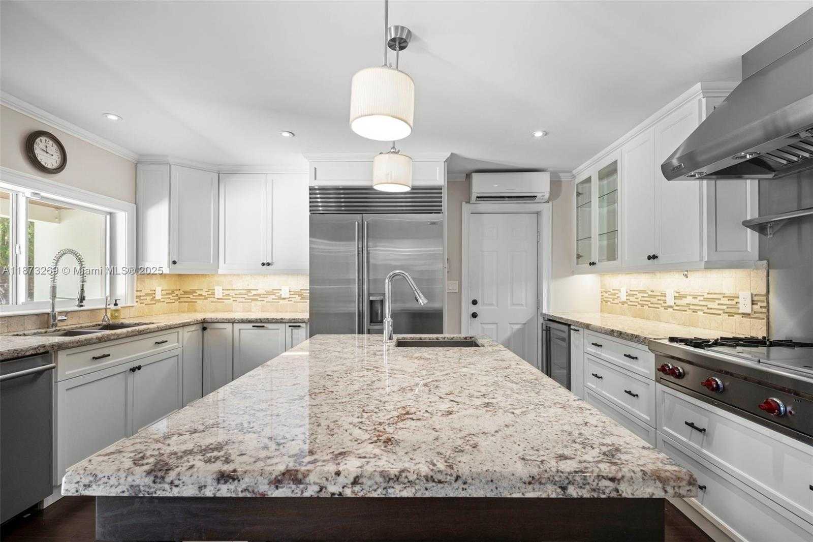 Small Image of 8260 SOUTH WEST 95TH ST, Miami Number 11