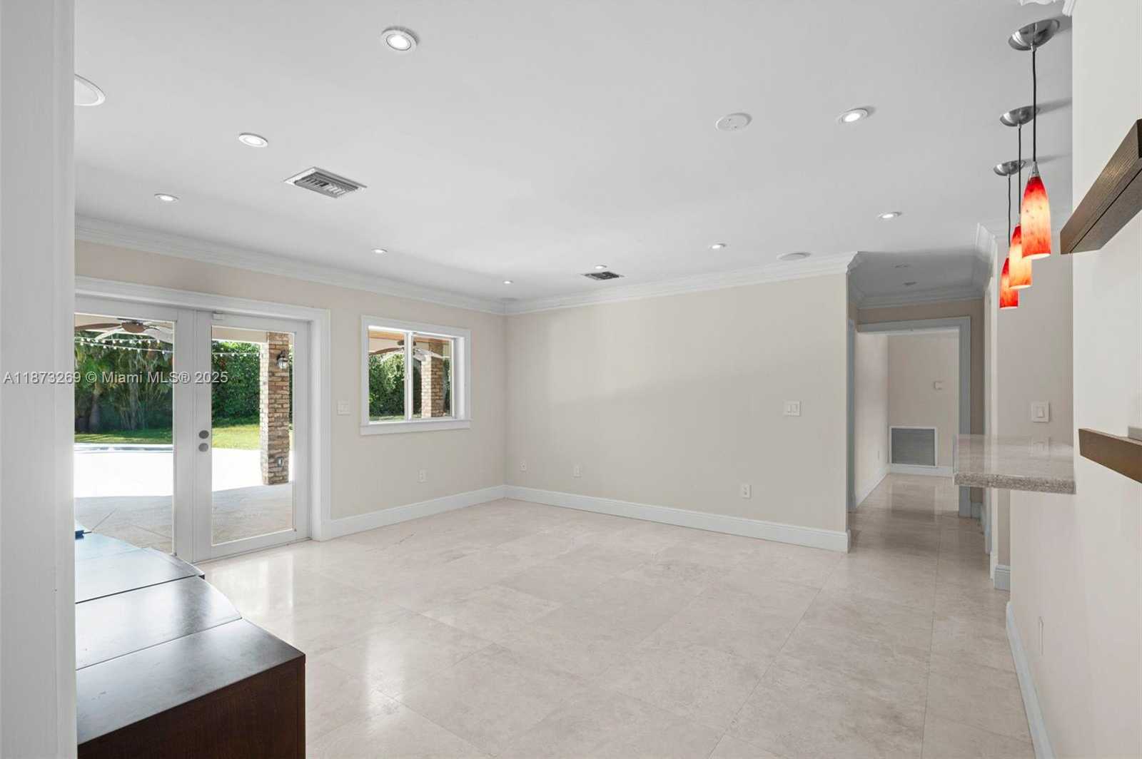 Small Image of 8260 SOUTH WEST 95TH ST, Miami Number 14