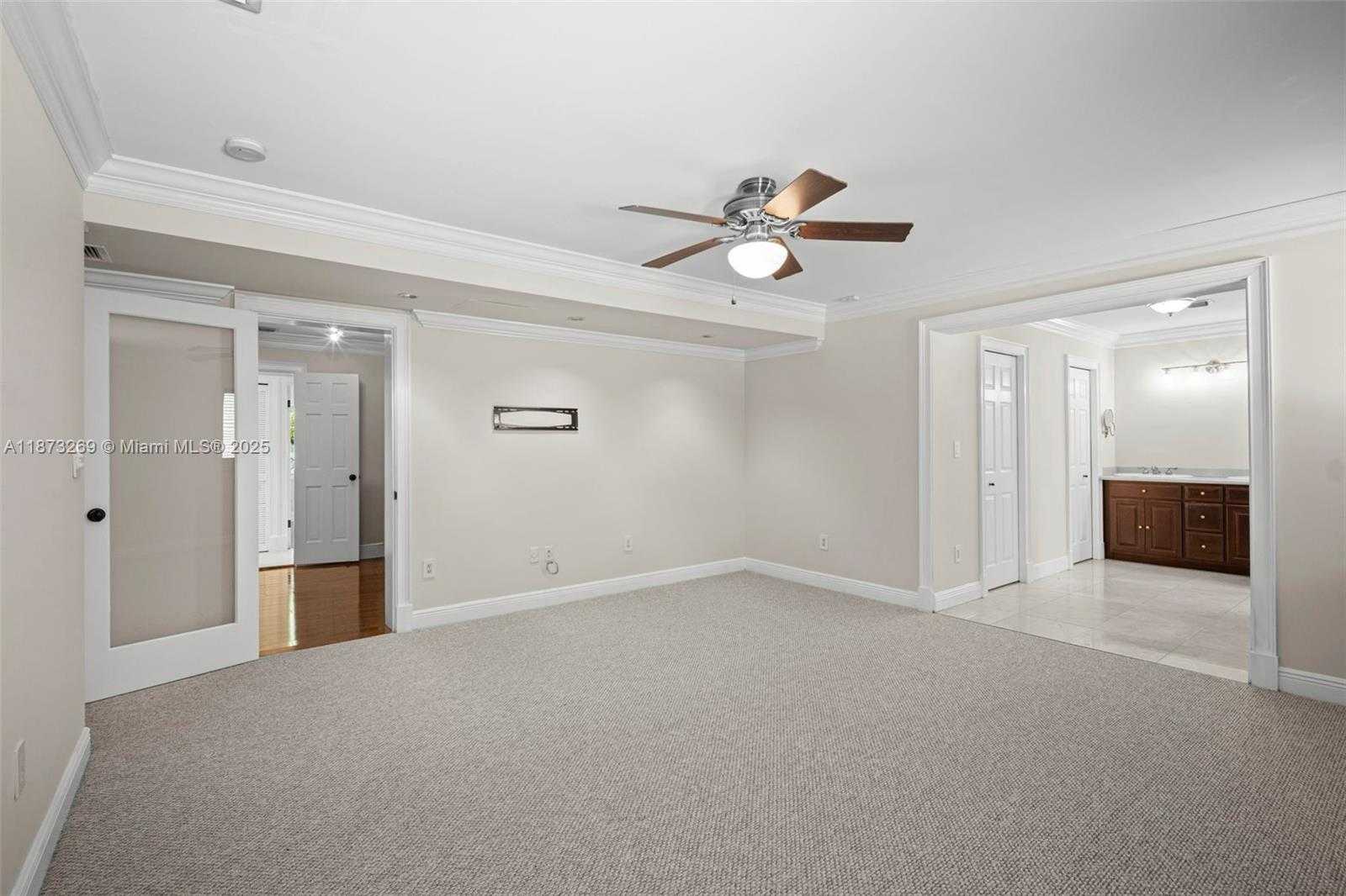 Small Image of 8260 SOUTH WEST 95TH ST, Miami Number 19