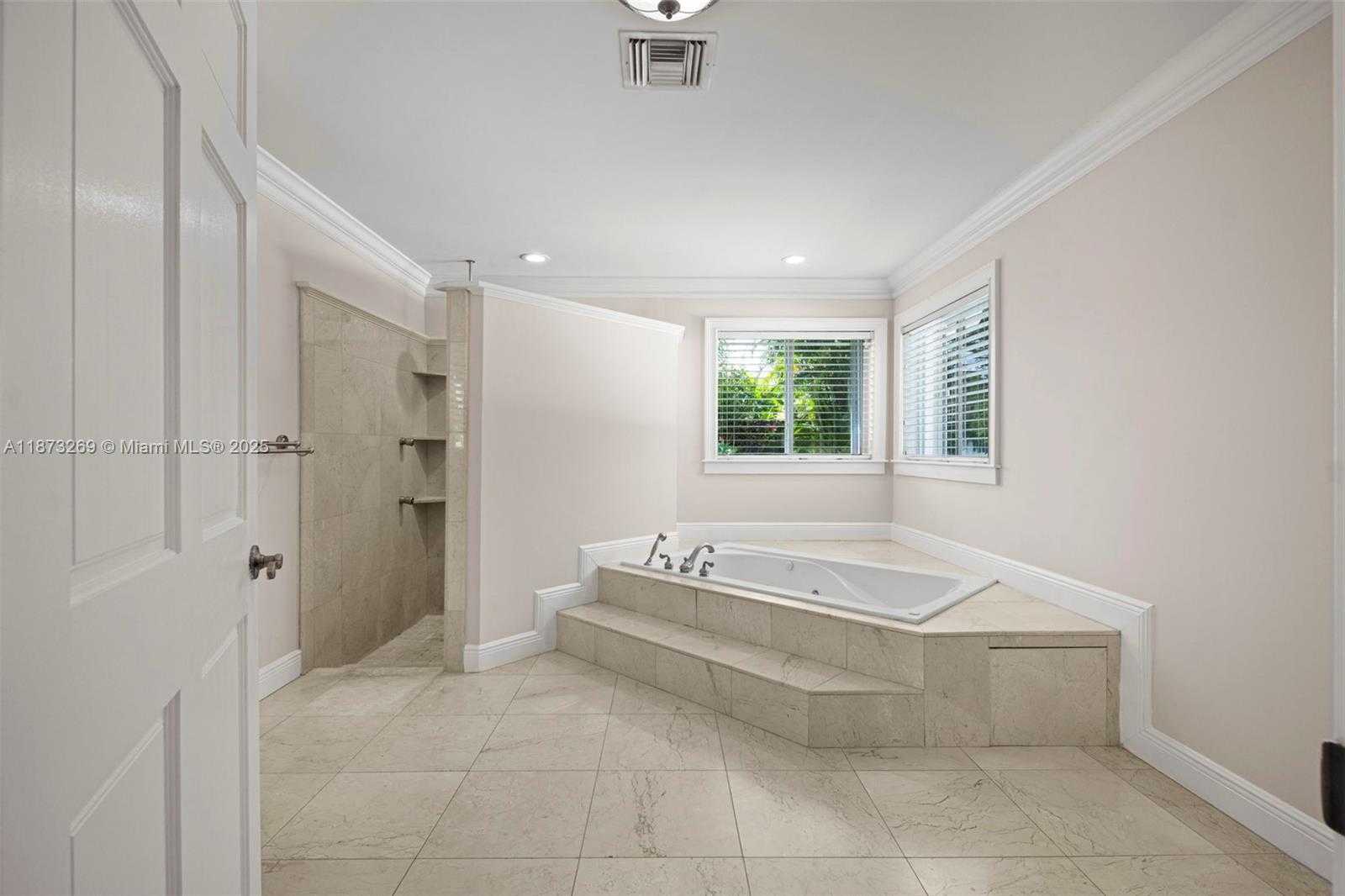 Small Image of 8260 SOUTH WEST 95TH ST, Miami Number 21