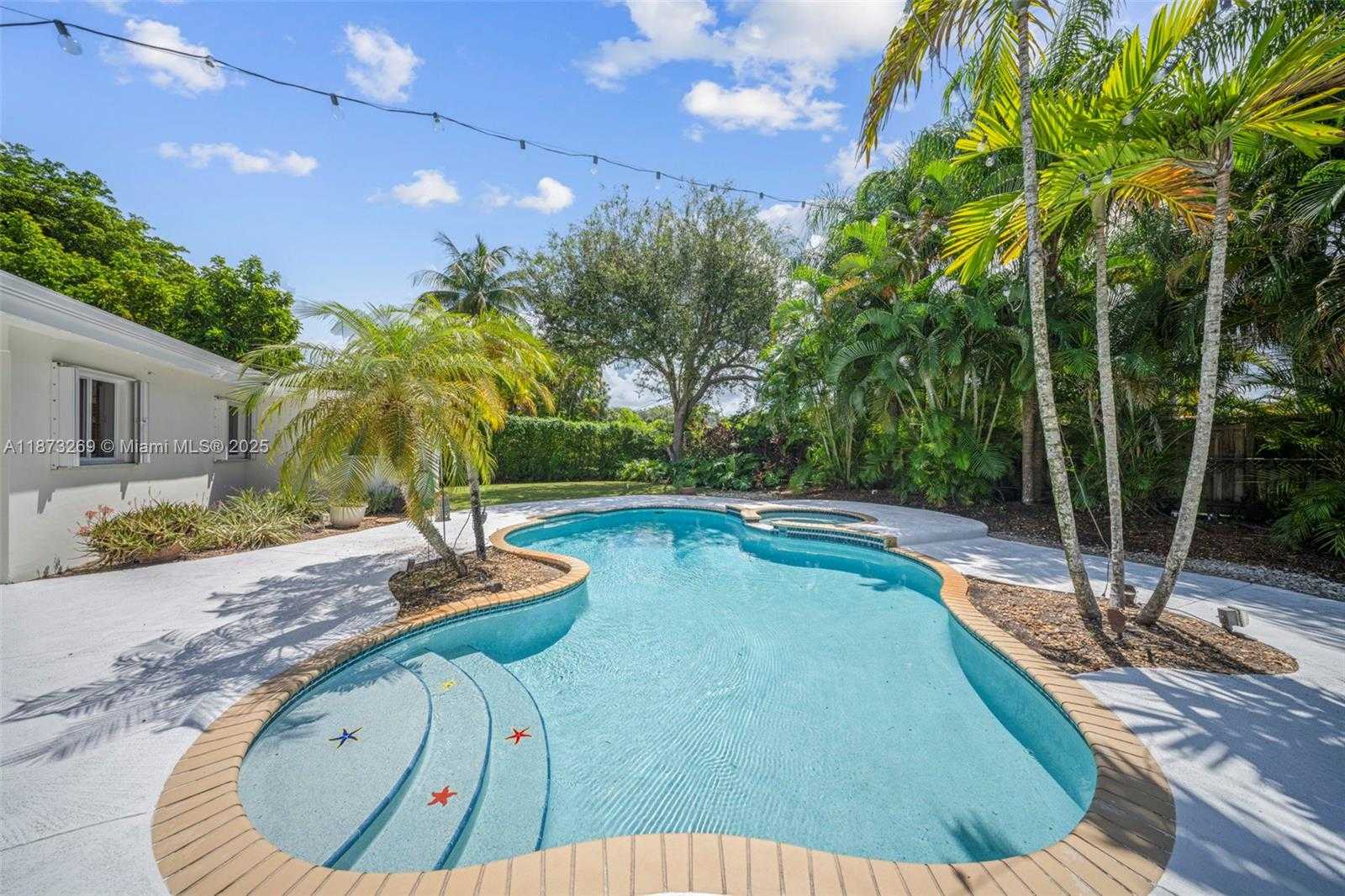 Small Image of 8260 SOUTH WEST 95TH ST, Miami Number 40