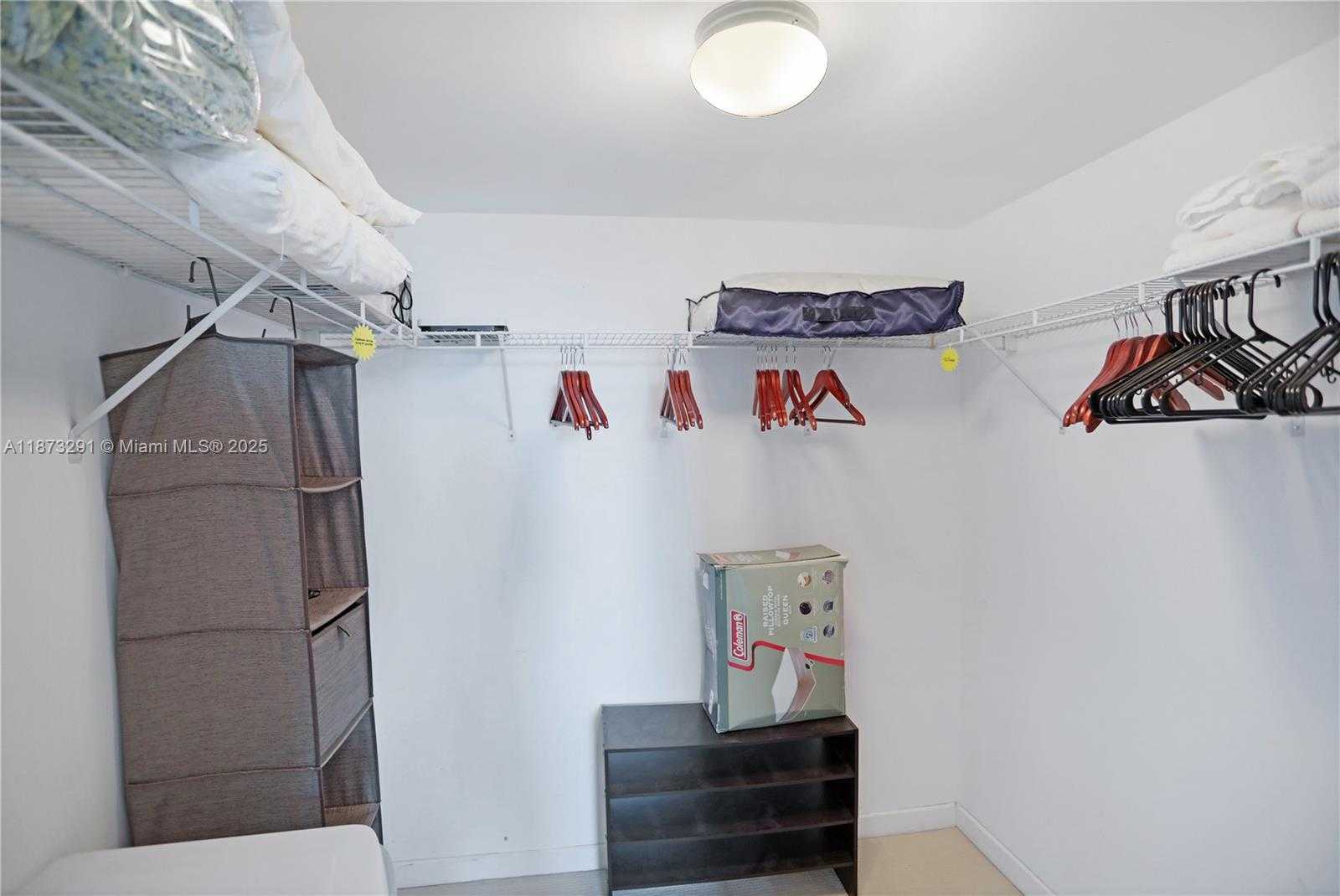 Small Image of 325 SOUTH BISCAYNE BLVD #1217, Miami Number 25