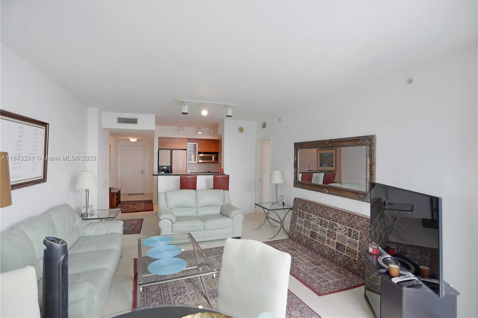 Small Image of 325 SOUTH BISCAYNE BLVD #1217, Miami Number 6