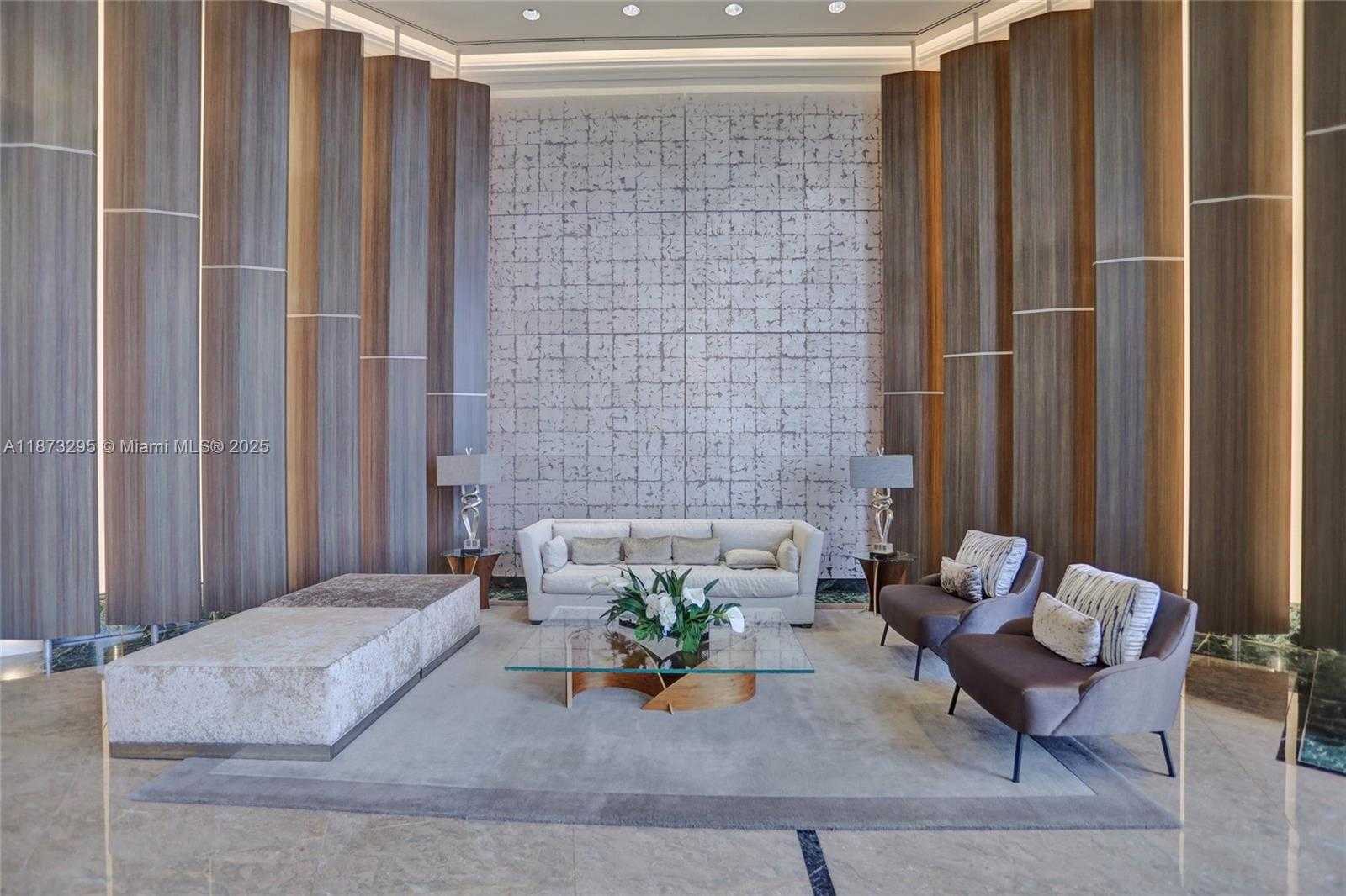 Small Image of 3000 ISLAND BLVD #2004, Aventura Number 23