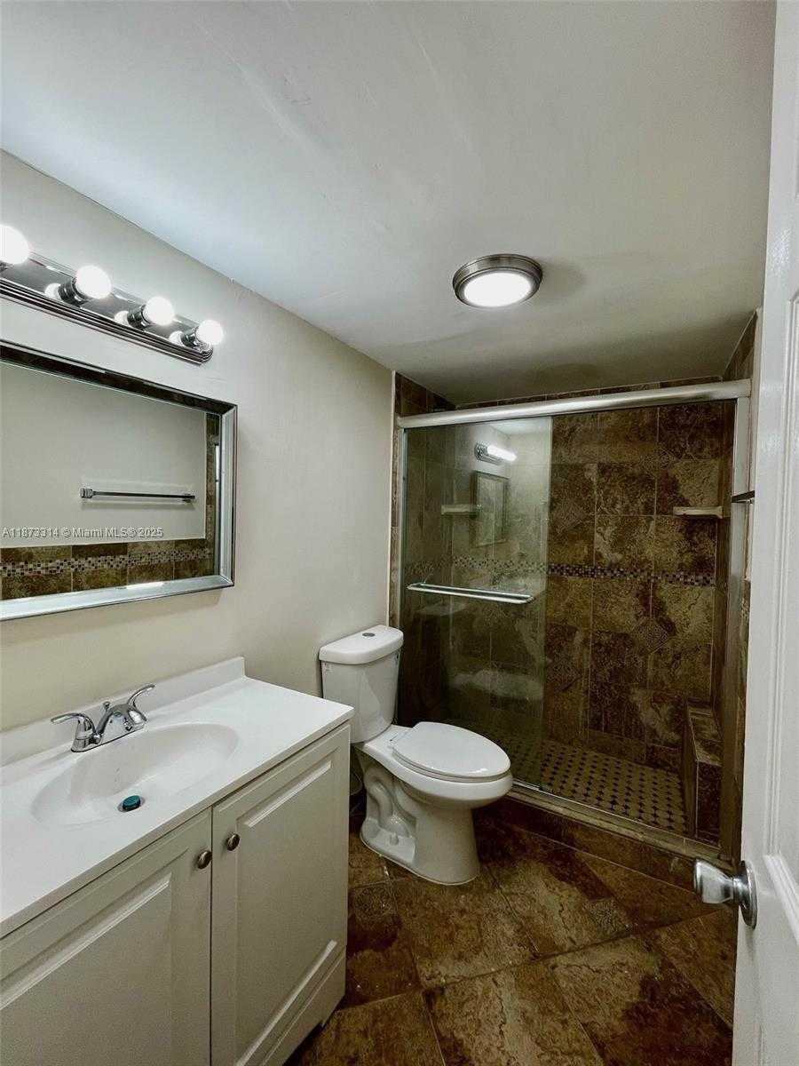 Small Image of 7000 NORTH WEST 186TH ST #4-121, Hialeah Number 18