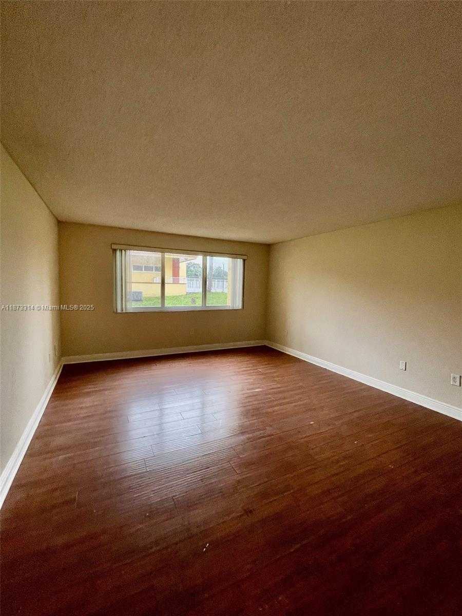 Small Image of 7000 NORTH WEST 186TH ST #4-121, Hialeah Number 19