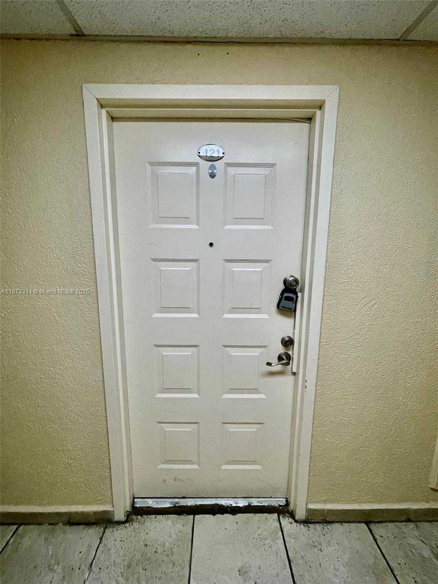 Small Image of 7000 NORTH WEST 186TH ST #4-121, Hialeah Number 22
